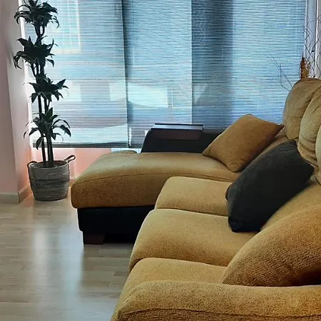 A 50m Playa San Lorenzo Asturias Апартаменты