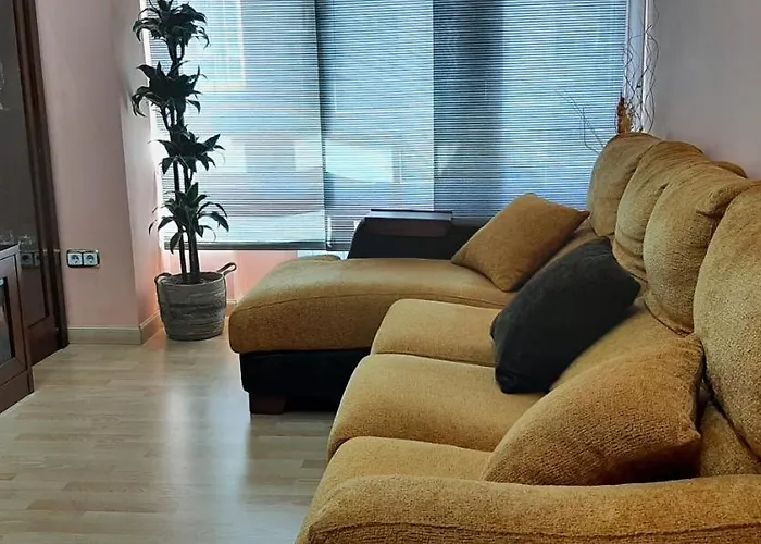 A 50m Playa San Lorenzo Asturias Апартаменти