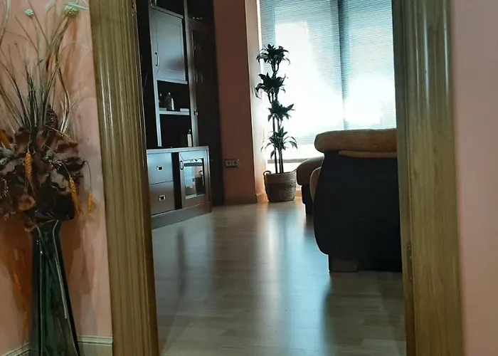 A 50m Playa San Lorenzo Asturias * Хіхон